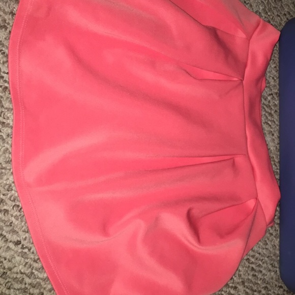 A peach color skirt - Picture 1 of 1